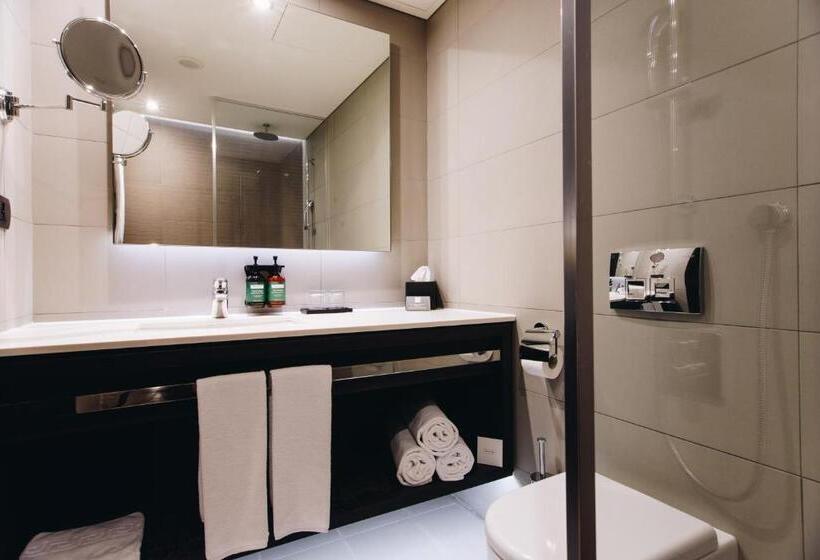 Camera Standard Letto King, Crowne Plaza Belgrade, An Ihg