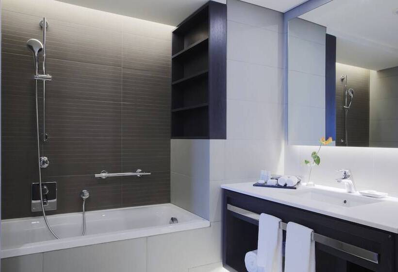 Suite Presidenziale, Crowne Plaza Belgrade, An Ihg