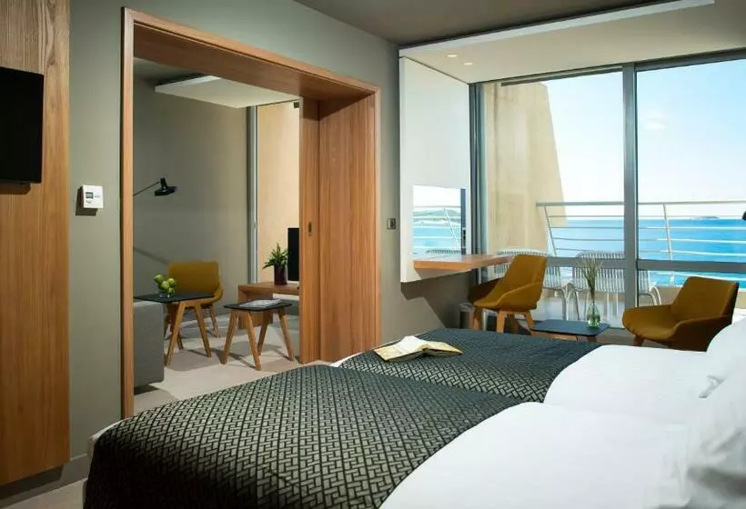 オーシャンビュージュニアスイート, Dubrovnik Palace