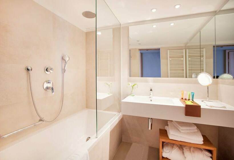 Номер Superior Индивидуальный Вид на Море, Dubrovnik Palace