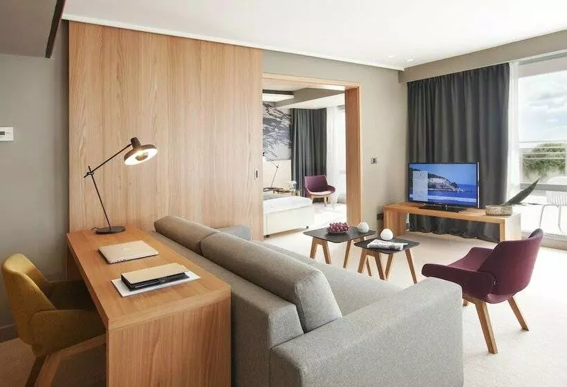 オーシャンビューデラックススイート, Dubrovnik Palace
