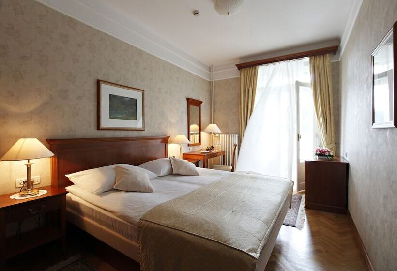 اتاق استاندارد یک تخته با بالکن, Grand Hotel Toplice Small Luxury Hotels Of The World