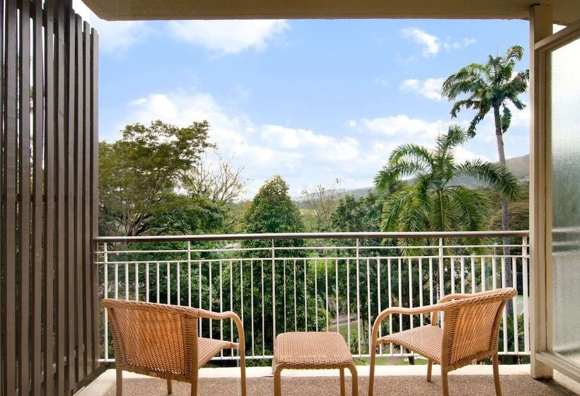 Номер Executive, Hilton Trinidad & Conference Centre