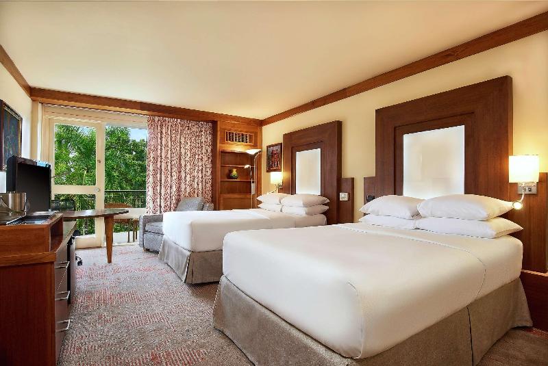 Номер Executive, Hilton Trinidad & Conference Centre