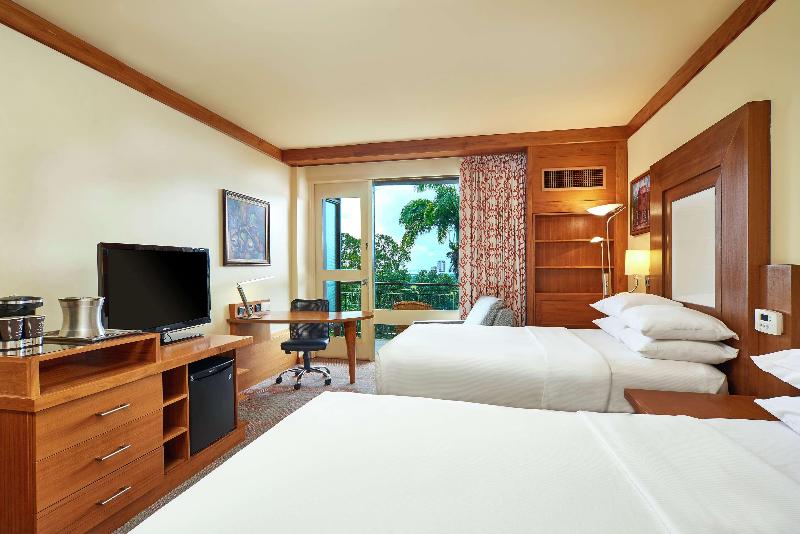 Номер Executive, Hilton Trinidad & Conference Centre