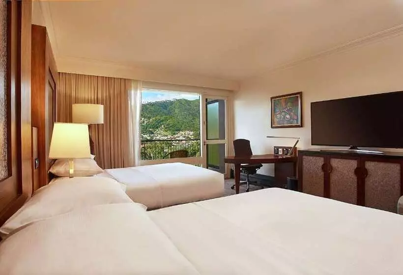 اتاق لوکس, Hilton Trinidad & Conference Centre