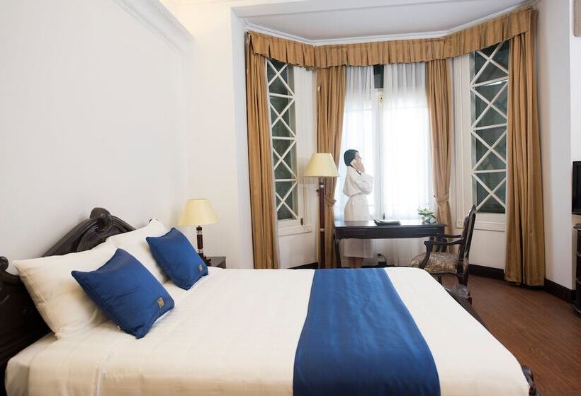 سوییت اجرایی, Hoa Binh