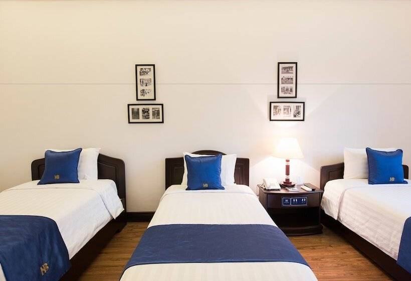 اتاق استاندارد سه نفره, Hoa Binh