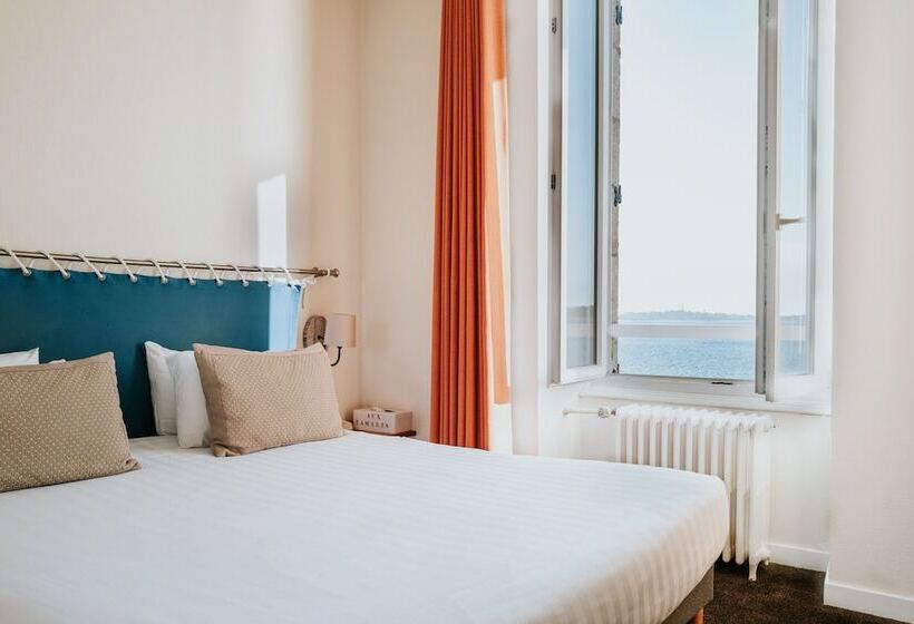 オーシャンビュースーペリアールーム, Hôtel Aux Tamaris Vue Mer