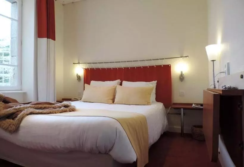 اتاق استاندارد یک تخته با چشم‌انداز شهر, Hôtel Aux Tamaris   Vue Mer