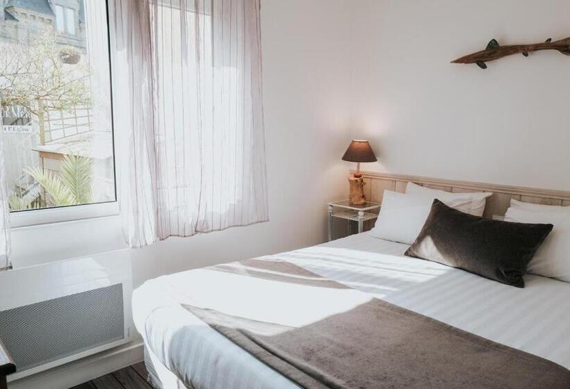 シティビュースタンダードシングルルーム, Hôtel Aux Tamaris Vue Mer