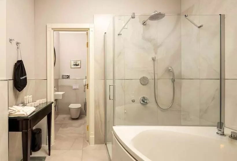 Suite Executivă, Park Split