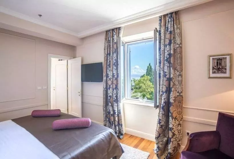 Suite Prezidențial, Park Split