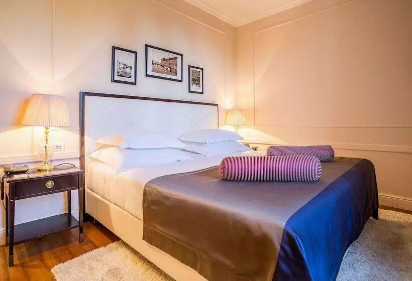 Suite Prezidențial, Park Split