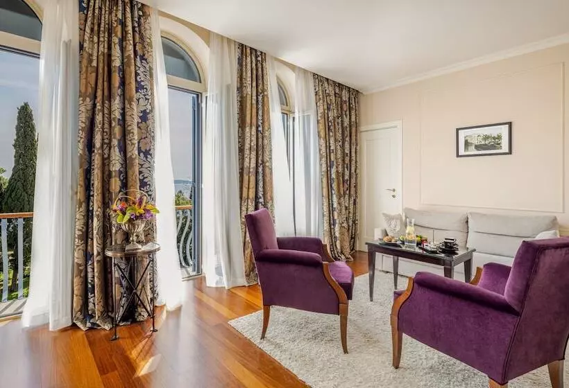 Suite Prezidențial, Park Split