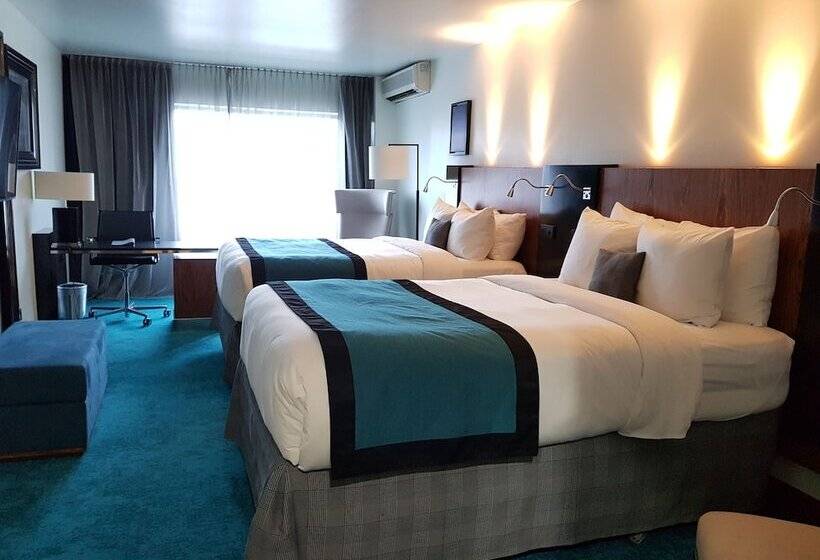 اتاق استاندارد با 2 تخت دوبل, Radisson Hotel Trinidad