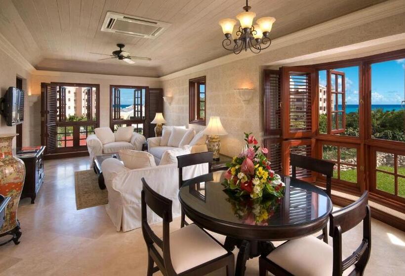 سوییت لوکس, The Crane Resort