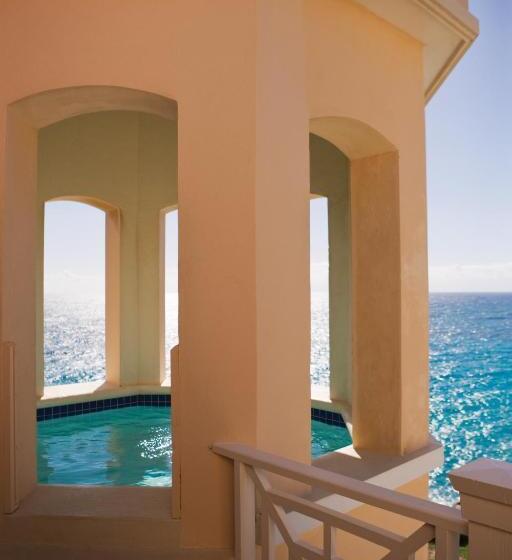 2 Bedrooms Suite Sea View, The Crane Resort