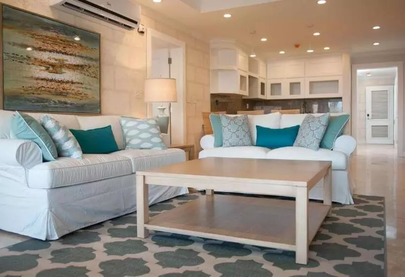 Suite with Pool, The Crane Resort