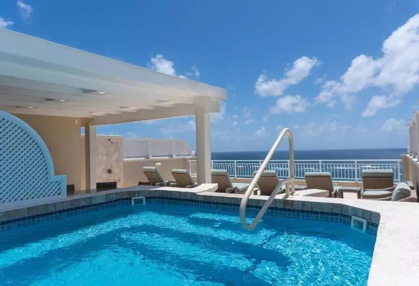 スーペリアファミリールーム, The Crane Resort