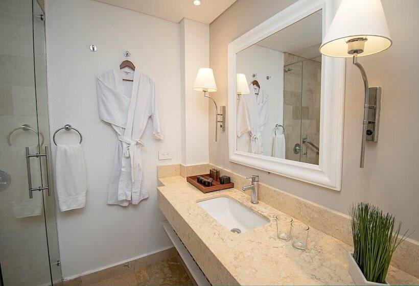 Quarto Familiar, Caribe by Faranda Grand, a member of Radisson Individuals