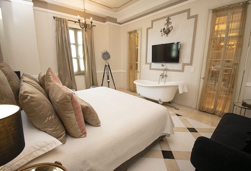 סוויטת פרמיום עם נוף לים, Caribe by Faranda Grand, a member of Radisson Individuals