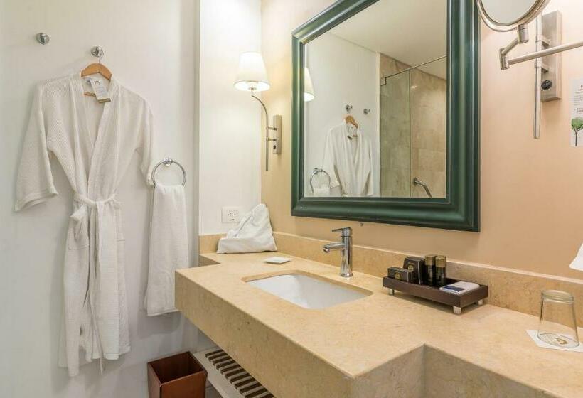 Quarto Estandar Cama King, Caribe by Faranda Grand, a member of Radisson Individuals