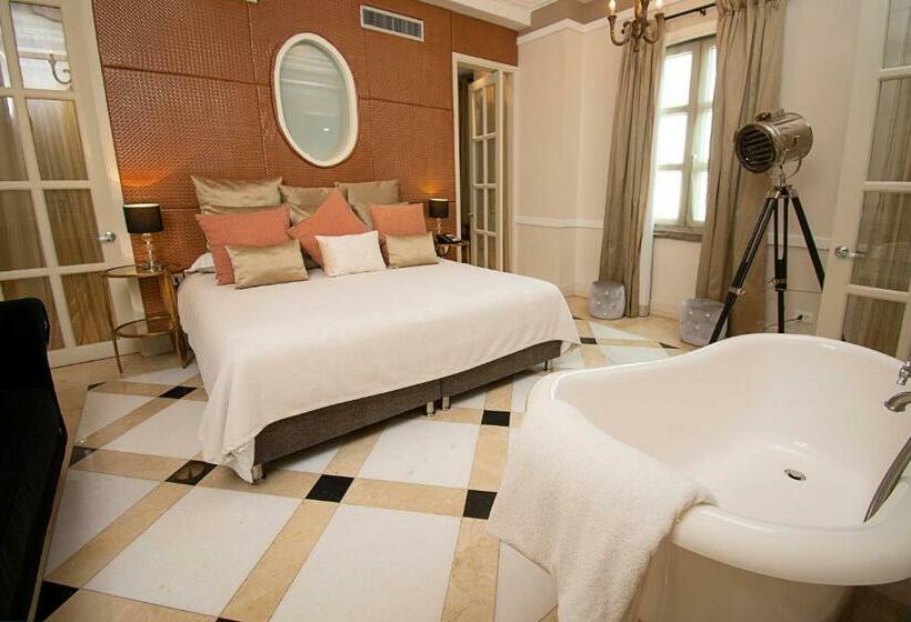 סוויטת פרמיום עם נוף לים, Caribe by Faranda Grand, a member of Radisson Individuals