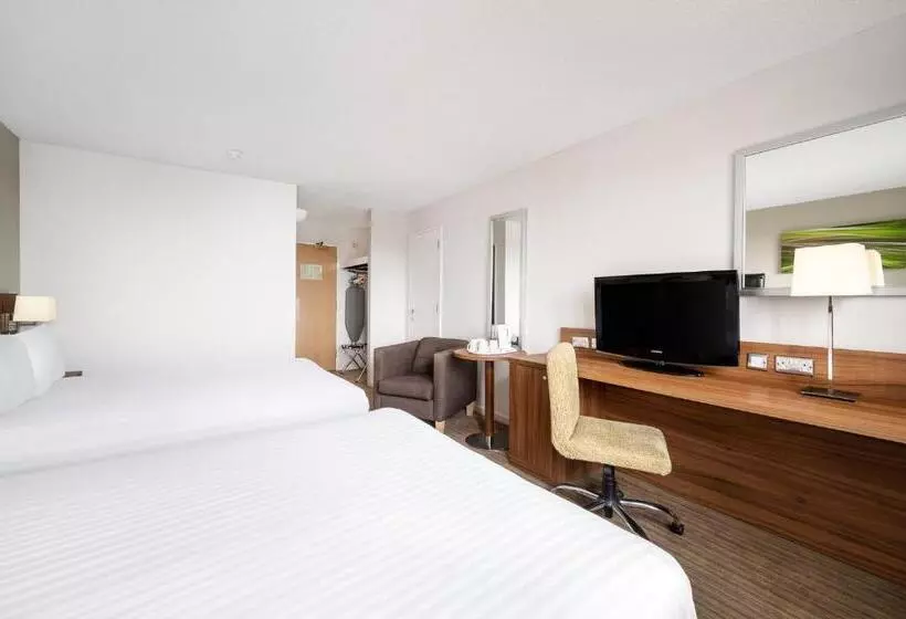２ダブルベッドのスタンダードルーム, Holiday Inn Lincoln, An Ihg