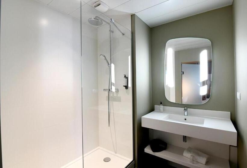 Семейный Номер Премиум, Ibis Nantes Saint Herblain