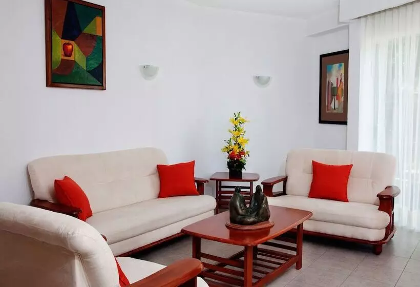 سوییت جونیور, Viva Villahermosa