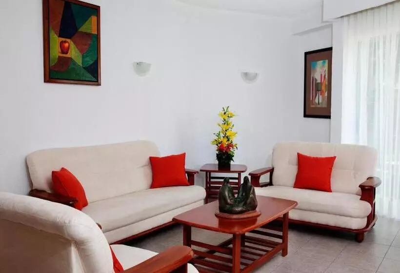 سوییت جونیور, Viva Villahermosa