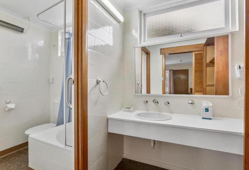 غرفة قياسية بالطابق الأرضى, Martin Cash Motel