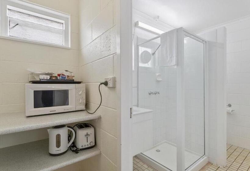 غرفة قياسية بالطابق الأرضى, Martin Cash Motel