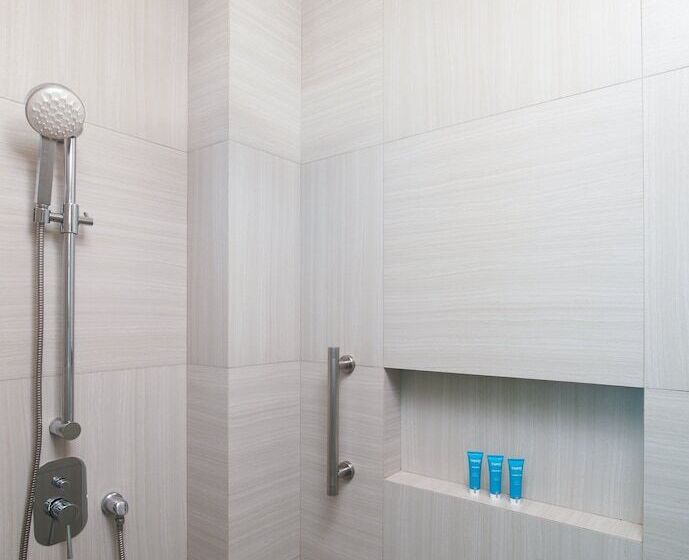 חדר דלוקס, Amari Pattaya