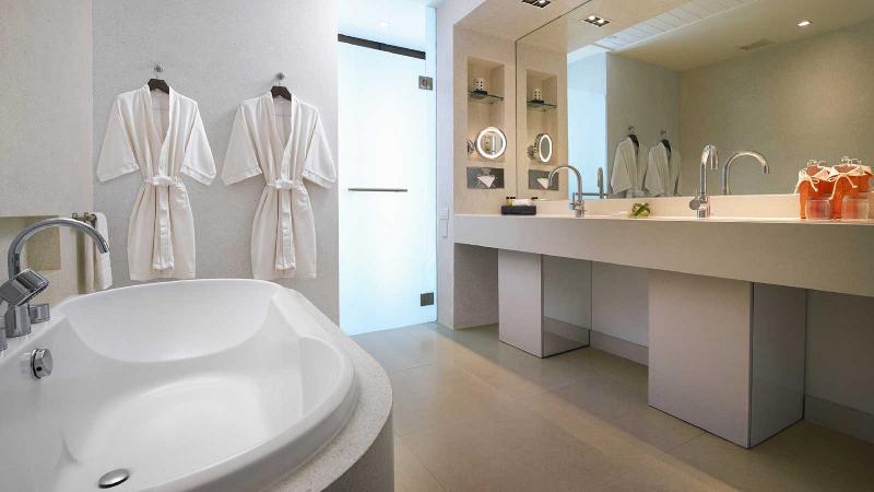 חדר דלוקס, Amari Pattaya