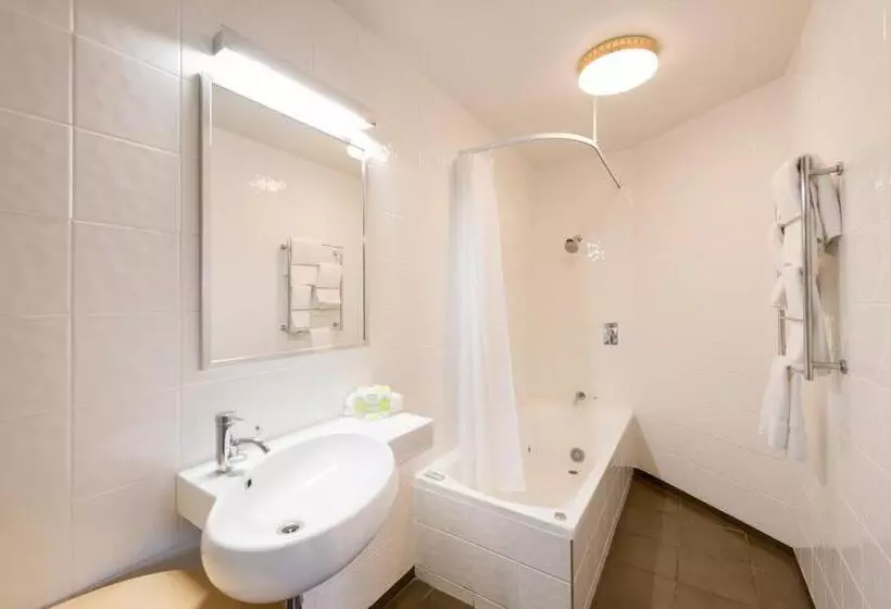 スイート, Heartland Hotel Fox Glacier