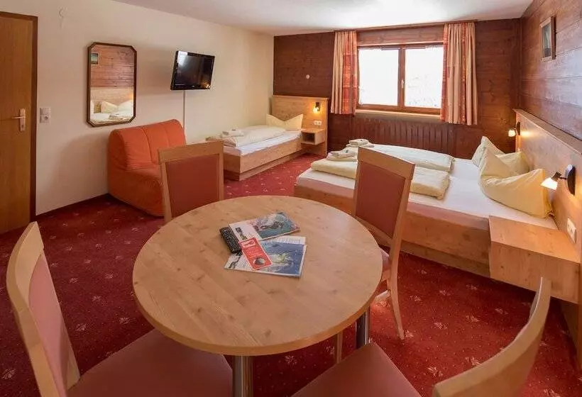 スタンダードトリプルルーム, T3 Alpenhotel Garfrescha