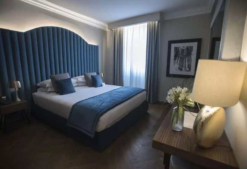 Camera Prestige, Antico Albergo Del Sole Al Pantheon