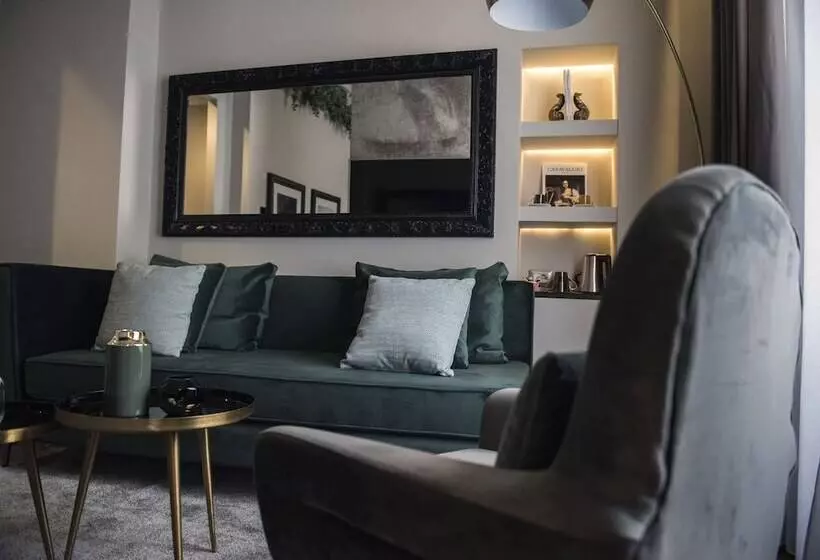 Suite Reale, Antico Albergo Del Sole Al Pantheon