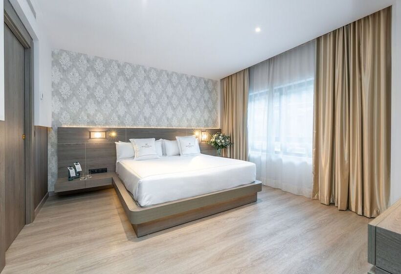 سوییت, Grand Plaza Hotel & Wellness