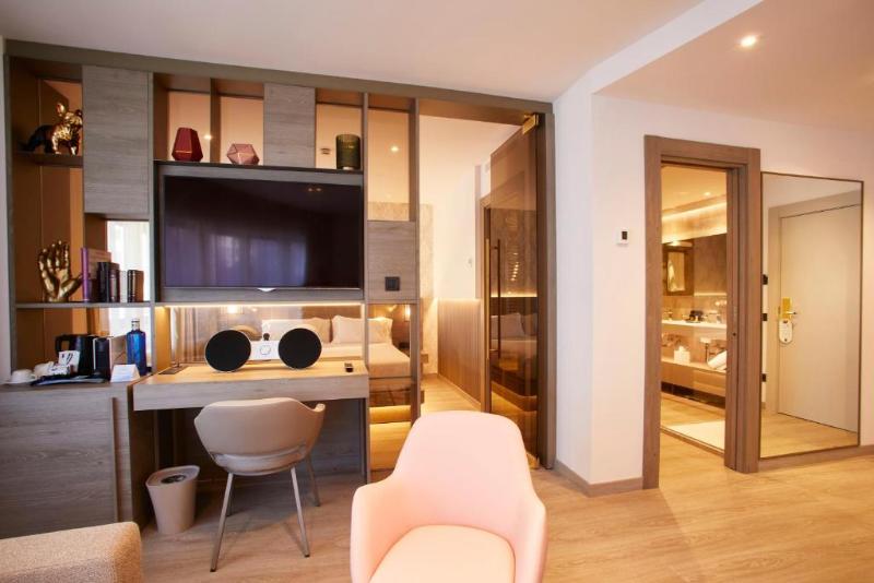 سوییت, Grand Plaza Hotel & Wellness