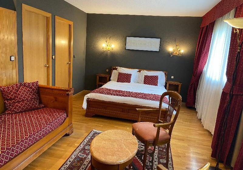 سوییت جونیور, Llop Gris