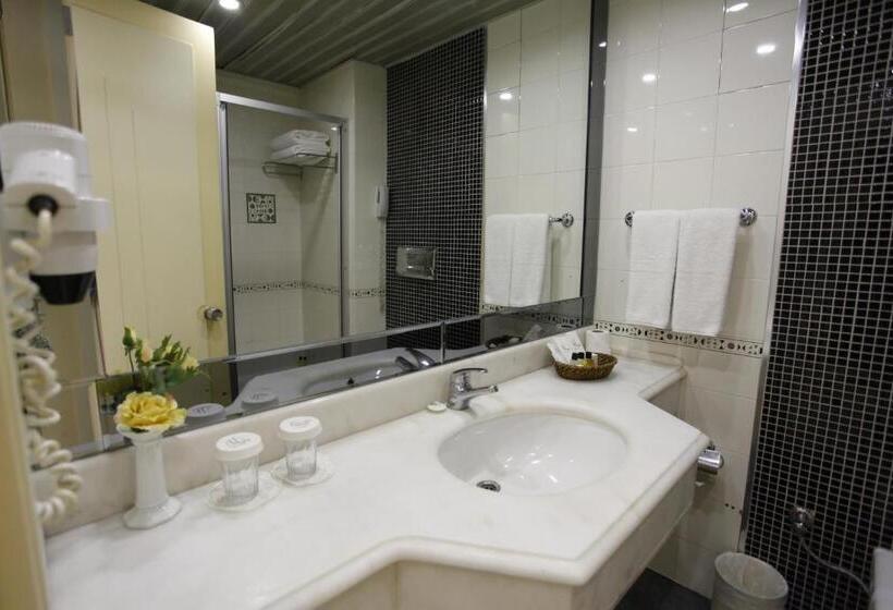 اتاق استاندارد, Marla