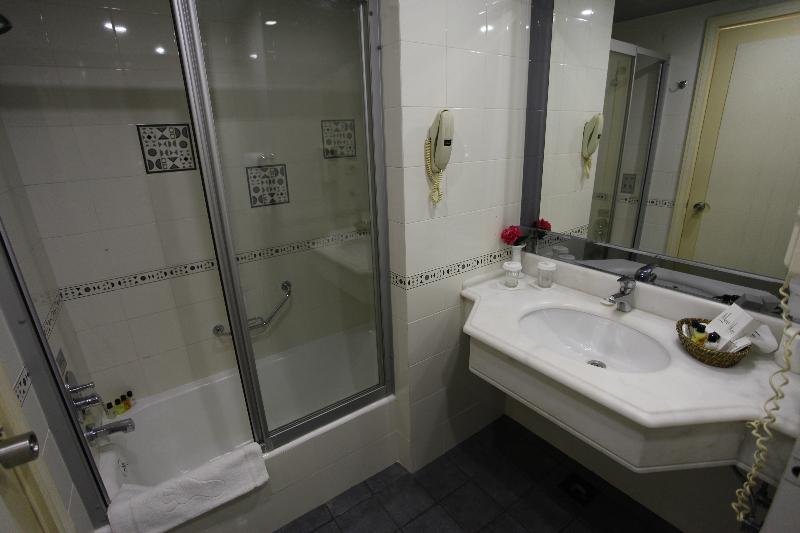 اتاق استاندارد, Marla