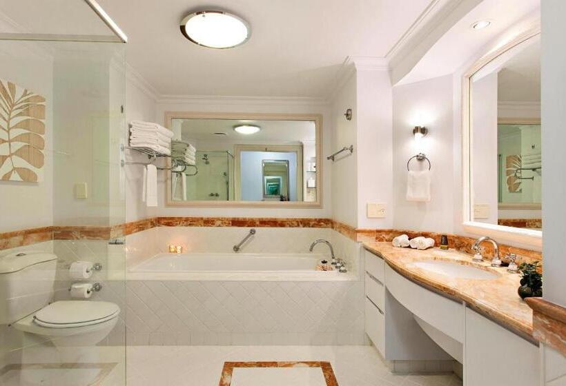 带城市景观和大床的豪华房间, Marriott Vacation Club At Surfers Paradise