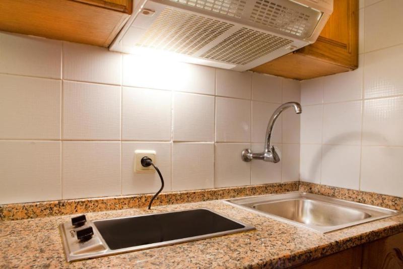 اتاق استاندارد سه نفره, Residencial Colombo