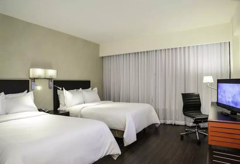 اتاق سوپریور, Fiesta Inn Monterrey Valle