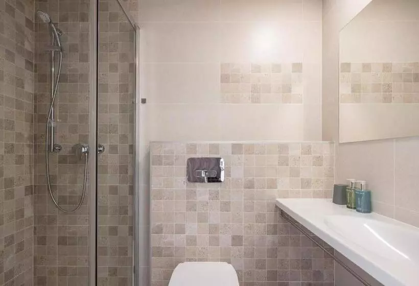 Chambre Standard, Grand