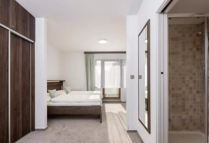 Chambre Standard, Grand